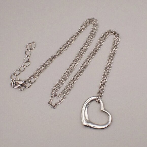TIFFANY & CO. Open Heart 22mm Chain Necklace Ag 925 Elsa Peretti Silver 02YH718 - Picture 2 of 10